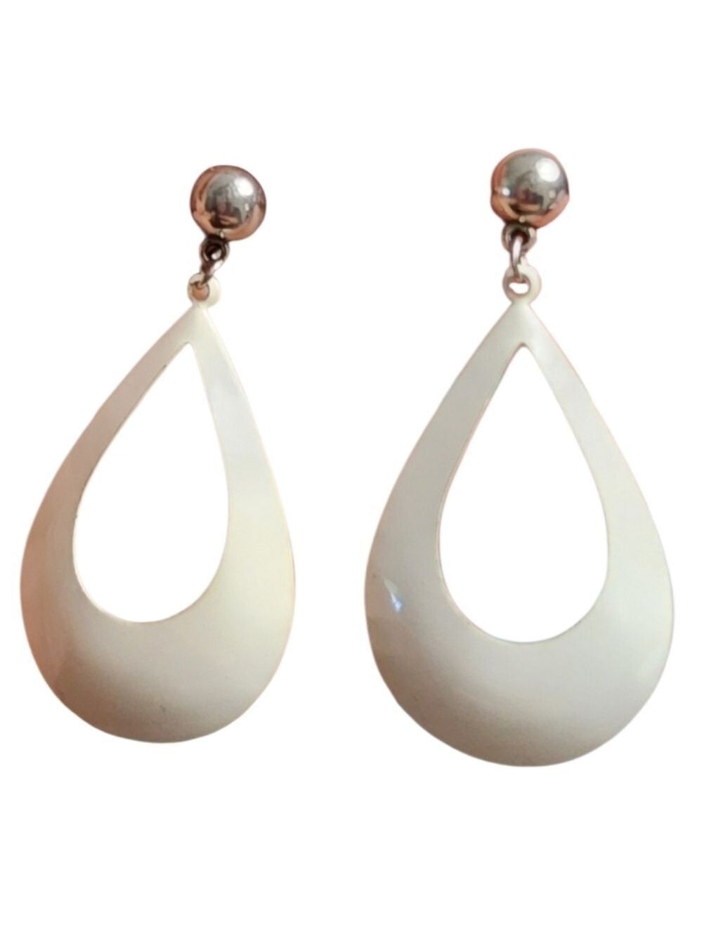💥4 For $20💥White Teardrop Dangle Earrings